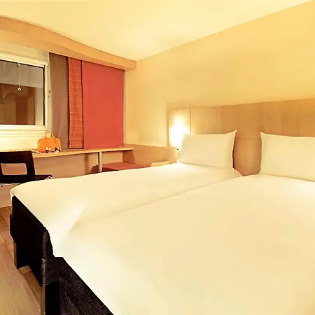 Готель Ibis Centro Sao Bento