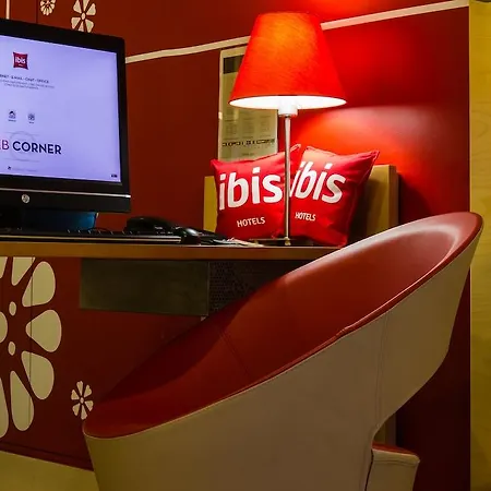 Готель Ibis Centro Sao Bento