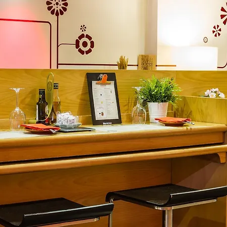 Ibis Centro Sao Bento Готель 2*