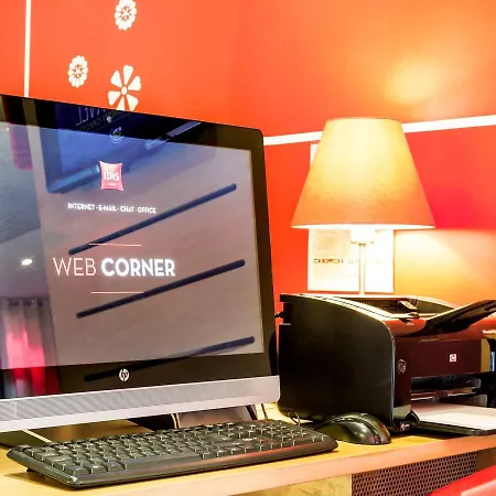 Ibis Centro Sao Bento Порту